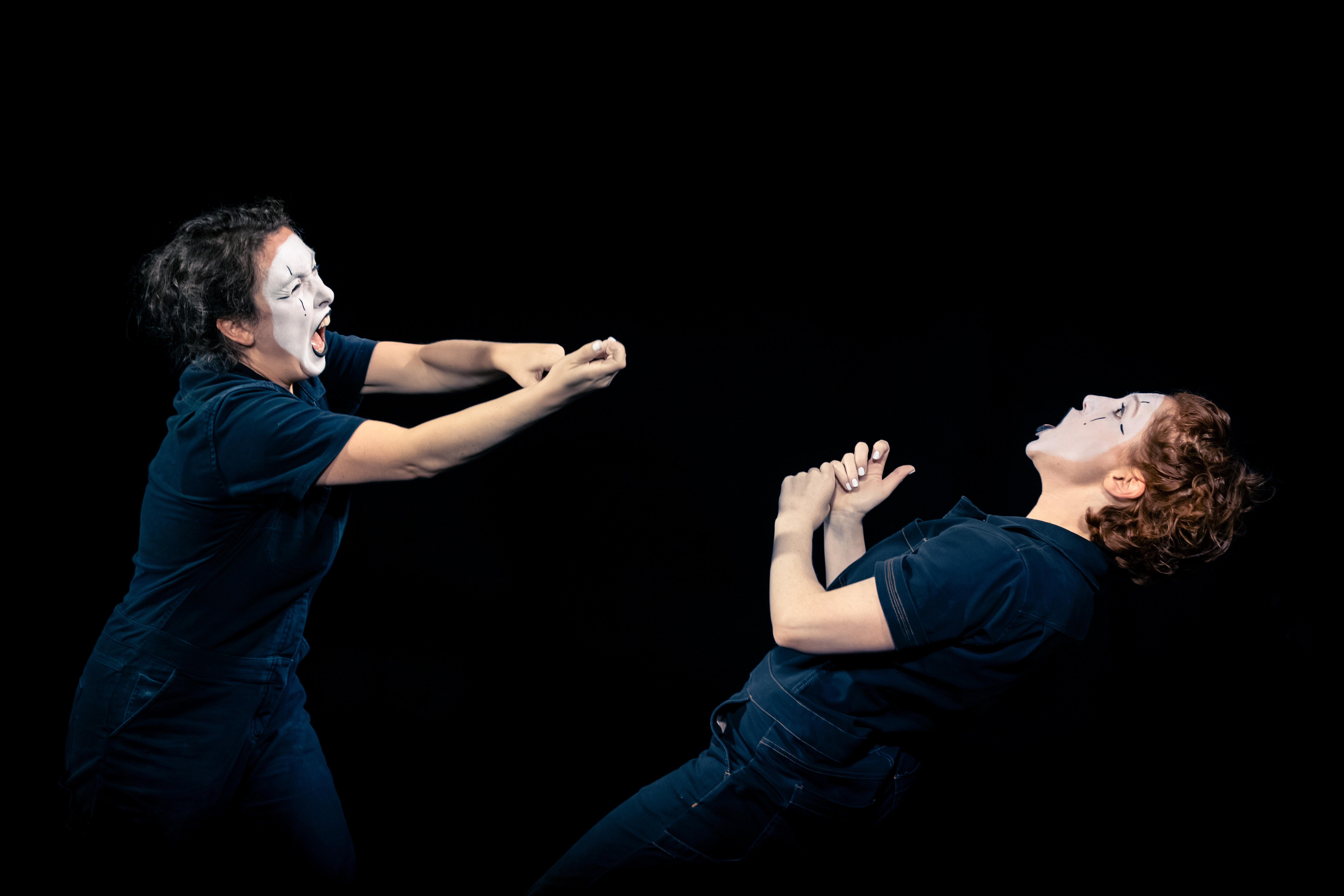Mime without limits: Broken Box Mime Theatre brings Double Take back to Edinburgh 